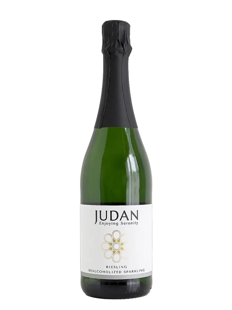 Botella de vino blanco sin alcohol Judan Riesling - nada de alcohol, todo el sabor.